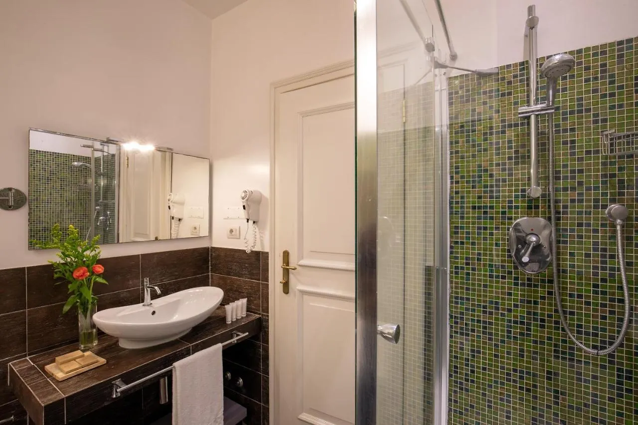 Otel Vivaldi Luxury Rooms Roma