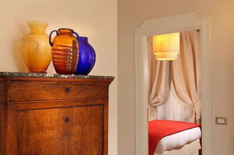 Vivaldi Luxury Rooms Roma