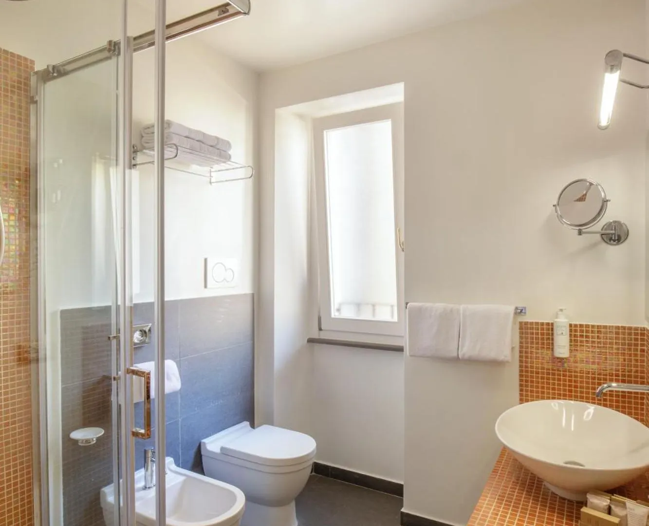 Hotel Vivaldi Luxury Rooms Rome